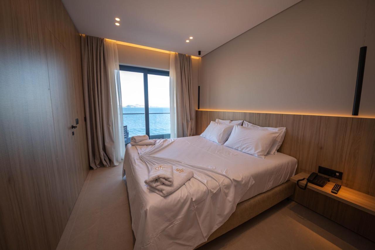 Hotel Portanova Саранда Экстерьер фото