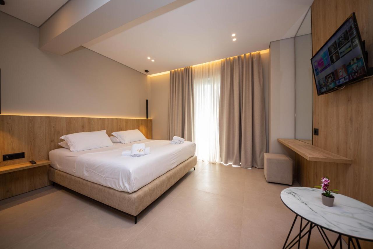 Hotel Portanova Саранда Экстерьер фото