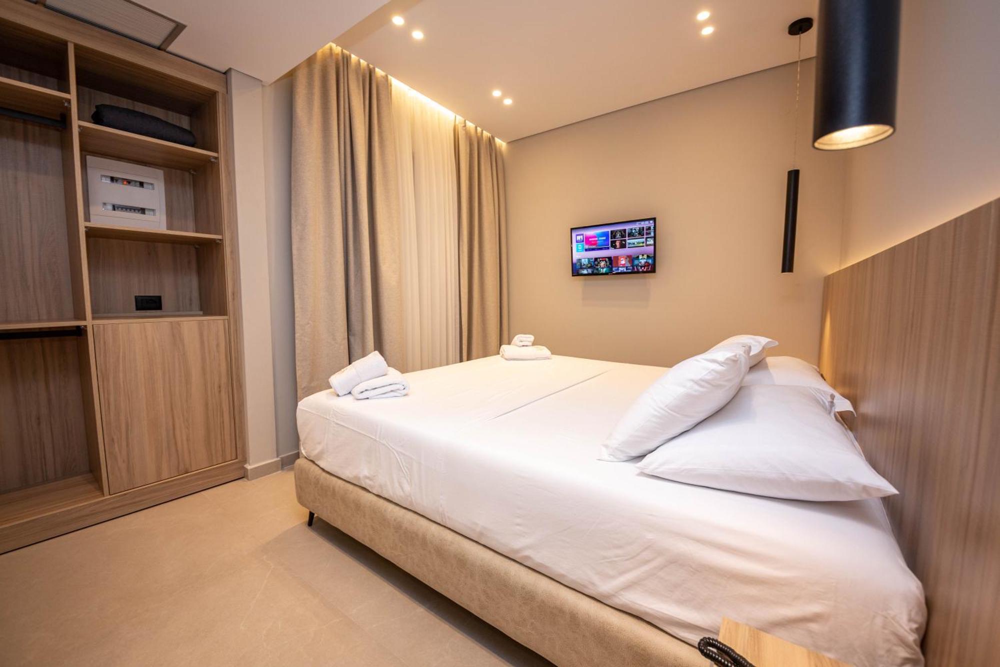 Hotel Portanova Саранда Номер фото